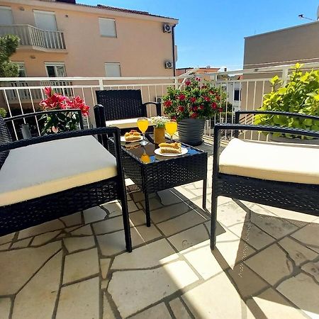 Apartmani Omrcen 바스카보다 외부 사진
