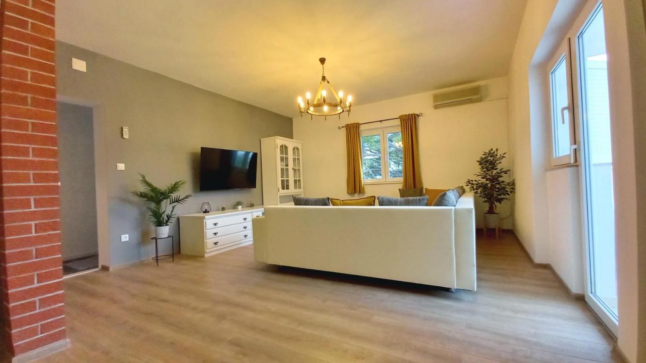 Apartmani Omrcen 바스카보다 객실 사진