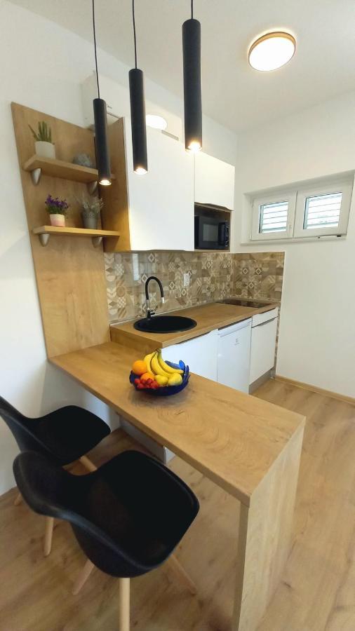 Apartmani Omrcen 바스카보다 객실 사진